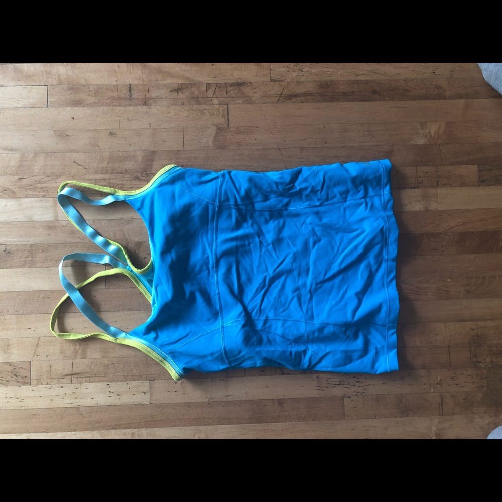 Alo tank top